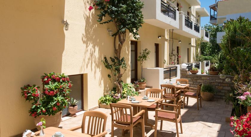 Malia Mare Hotel Exterior foto