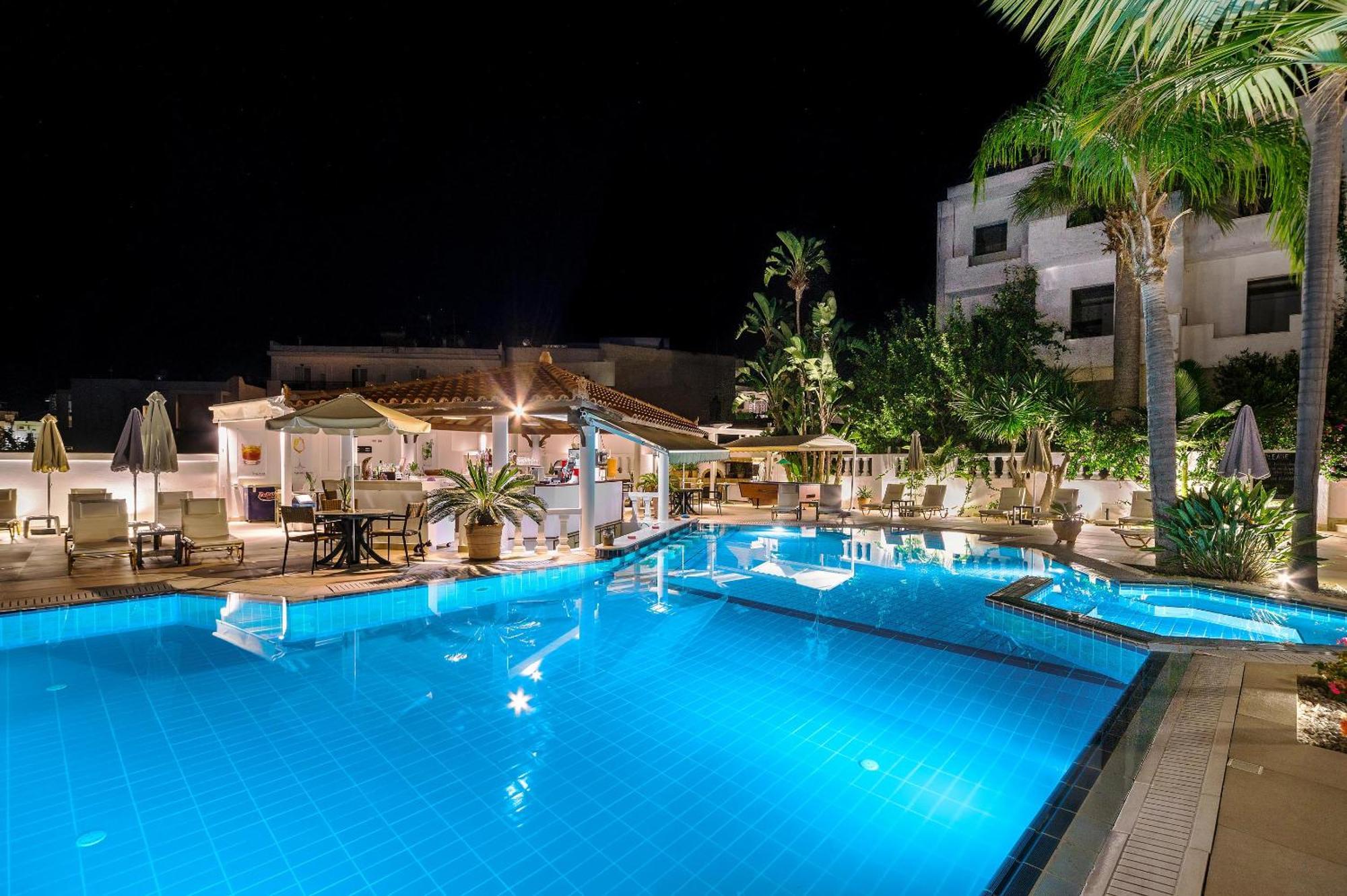 Malia Mare Hotel Exterior foto